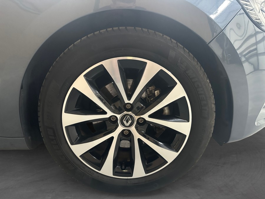 RENAULT d'occasion CLIO 1.6 E-TECH 140 INTENS de 2020 Lorient (56)﻿