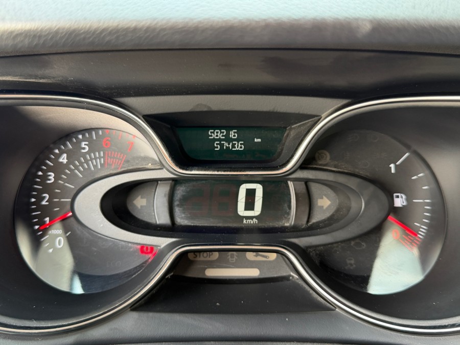 RENAULT d'occasion CAPTUR 1.3 TCe 130ch FAP Sunset de 2019 Toulon Est