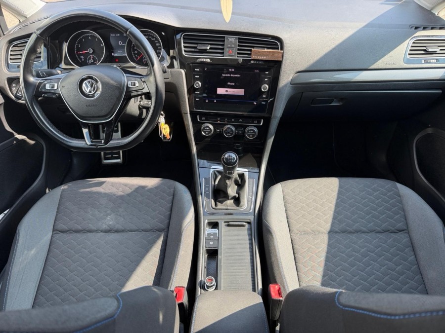 VOLKSWAGEN d'occasion GOLF 1.4 TSI 125ch Connect 5p de 2018 Lyon St