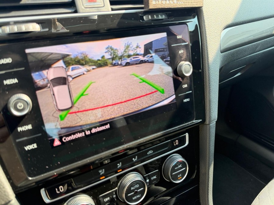 VOLKSWAGEN d'occasion GOLF 1.4 TSI 125ch Connect 5p de 2018 Lyon St