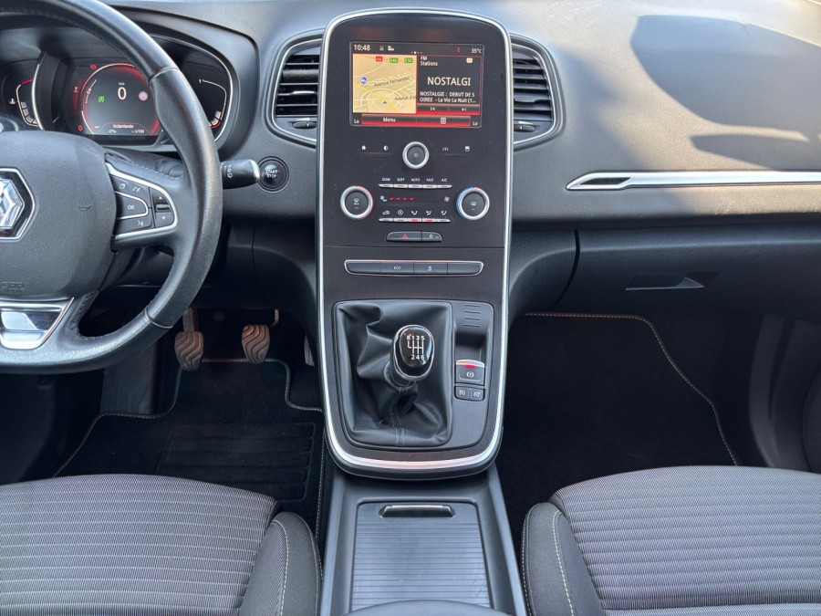 RENAULT d'occasion SCENIC 1.5 DCI 110 LIFE de 2017 Reims Tinqueux
