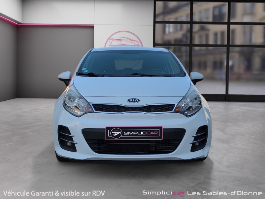 KIA d'occasion RIO 1.1 CRDI 75 URBAN CHIC ISG de 2015 Les Sables