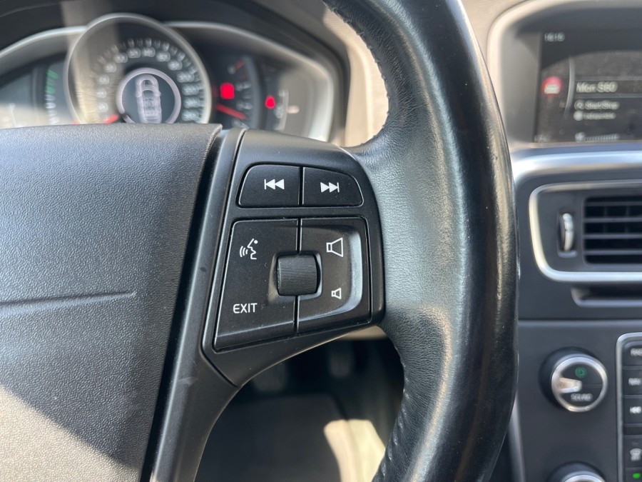 VOLVO d'occasion S60 1.6 DRIVE 115 STOP AND START KINETIC de 2014