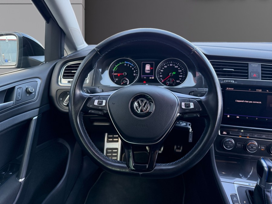 VOLKSWAGEN d'occasion GOLF VII E-GOLF ELECTRIQUE AUTO de 2019 Beaune