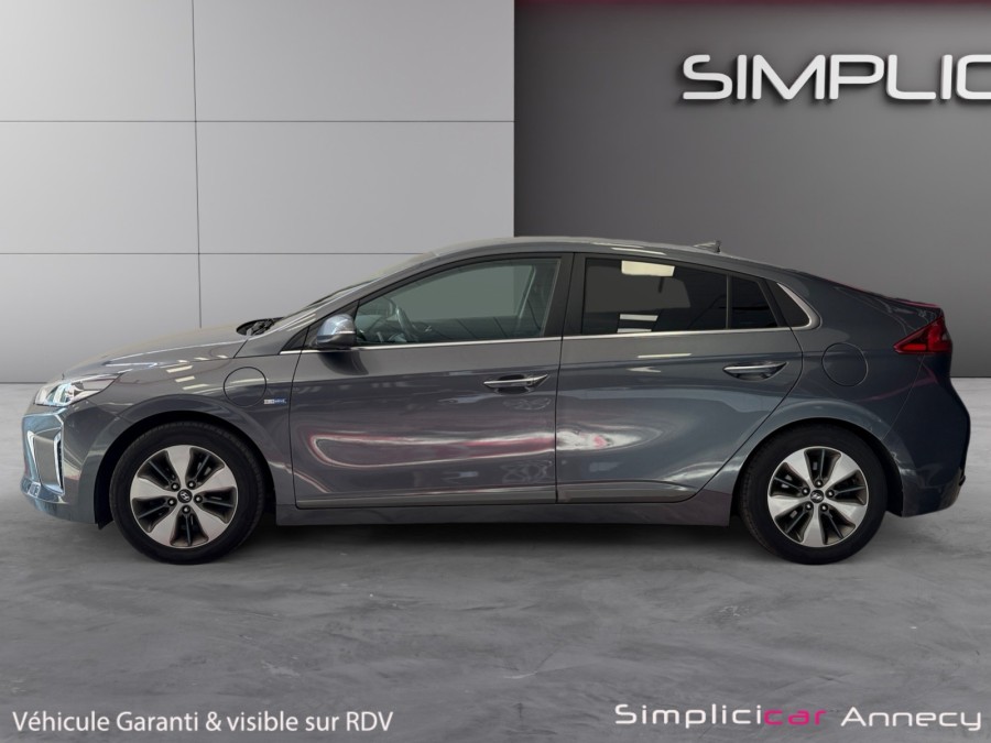HYUNDAI d'occasion IONIQ 1.6 PLUG IN CREATIVE DCT AUTO de 2019 Annecy