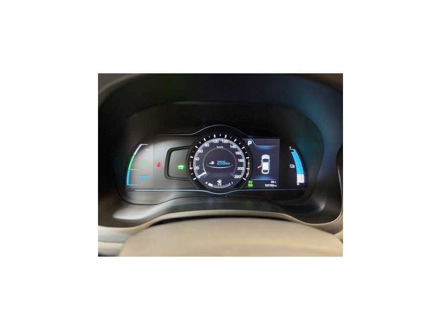 HYUNDAI d'occasion IONIQ 1.6 PLUG IN CREATIVE DCT AUTO de 2019 Annecy
