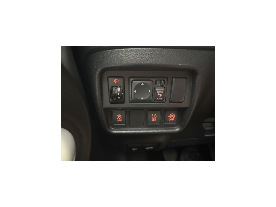 NISSAN d'occasion JUKE 1.2E DIG-T 115 N-CONNECTA PREMIUM CL de 2017