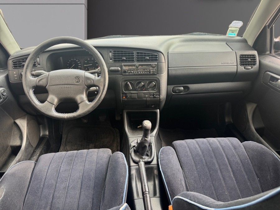 VOLKSWAGEN d'occasion GOLF III GTI EDITION de 1996 Montreuil (93)﻿