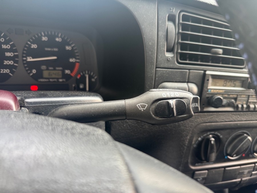 VOLKSWAGEN d'occasion GOLF III GTI EDITION de 1996 Montreuil (93)﻿