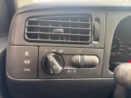 VOLKSWAGEN d'occasion GOLF III GTI EDITION de 1996 Montreuil (93)﻿