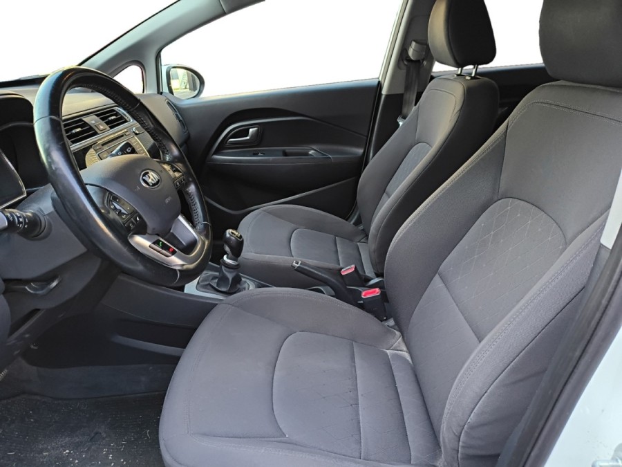 KIA d'occasion RIO 1.1 CRDI 75 URBAN CHIC ISG de 2015 Les Sables