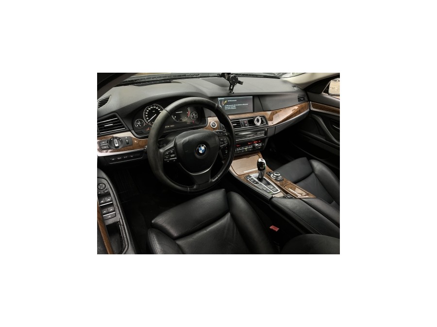 BMW d'occasion 530 Série 5 3.0d 245ch Luxe BVA8 de 2011 La Flèche