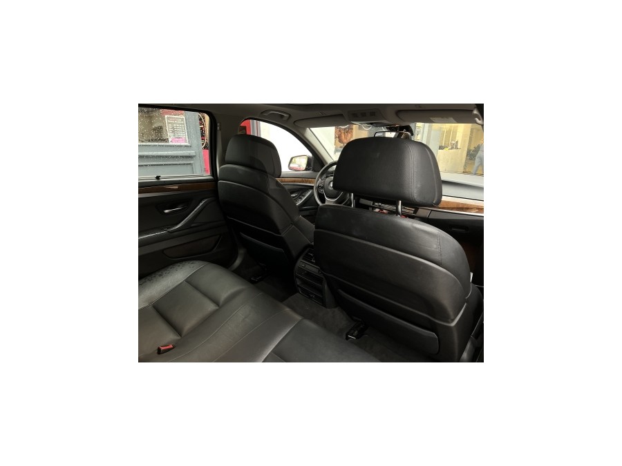 BMW d'occasion 530 Série 5 3.0d 245ch Luxe BVA8 de 2011 La Flèche