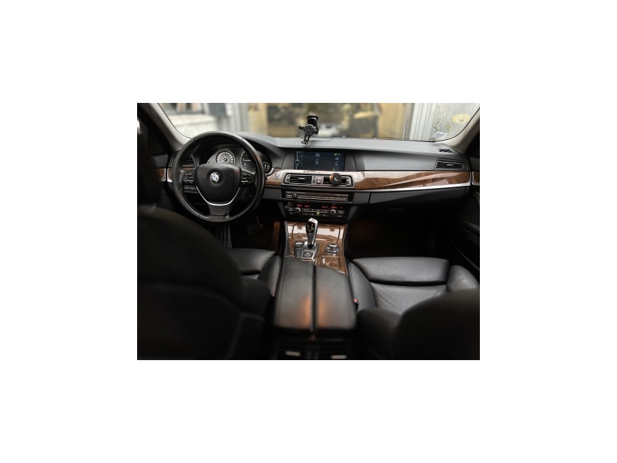 BMW d'occasion 530 Série 5 3.0d 245ch Luxe BVA8 de 2011 La Flèche