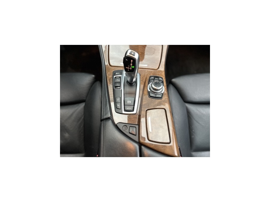 BMW d'occasion 530 Série 5 3.0d 245ch Luxe BVA8 de 2011 La Flèche