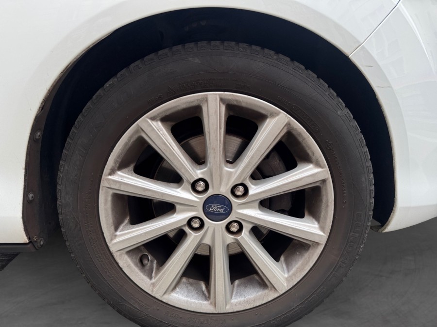 FORD d'occasion B-MAX 1.0 ECOBOOST 125 de 2017 Paris 15 (75)﻿