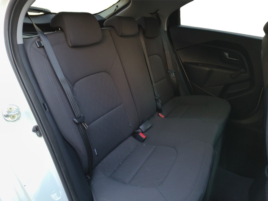 KIA d'occasion RIO 1.1 CRDI 75 URBAN CHIC ISG de 2015 Les Sables