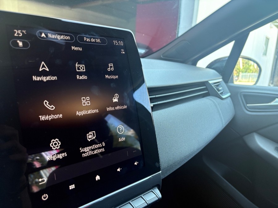 RENAULT d'occasion CLIO 1.6 E-TECH 145 ESPRIT ALPINE de 2025 Pertuis