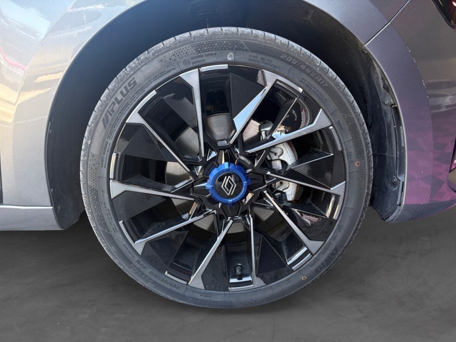 RENAULT d'occasion CLIO 1.6 E-TECH 145 ESPRIT ALPINE de 2025 Pertuis