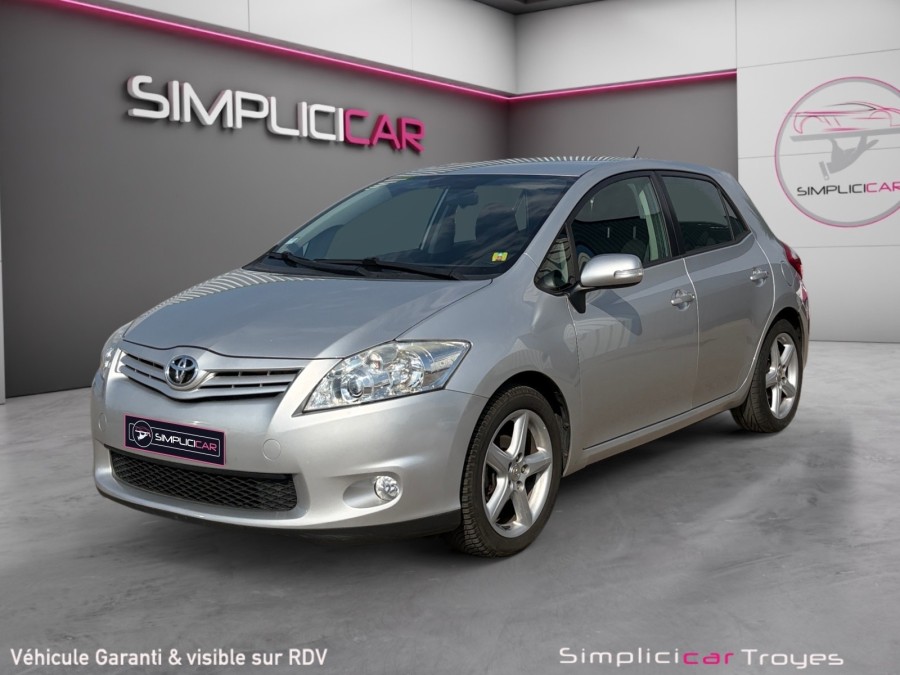 TOYOTA d'occasion AURIS 1.4 90 D4D FAP ACTIVE 110 G de 2012 Troyes