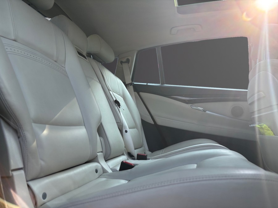 BMW d'occasion SERIE GRAN TURISMO 530D XD PACK LUXE de 2015