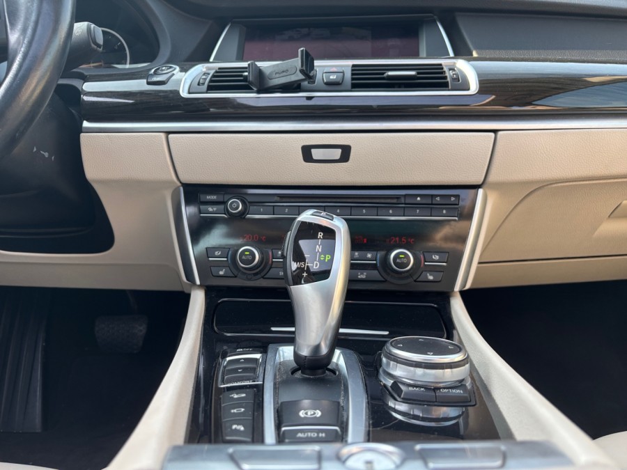 BMW d'occasion SERIE GRAN TURISMO 530D XD PACK LUXE de 2015
