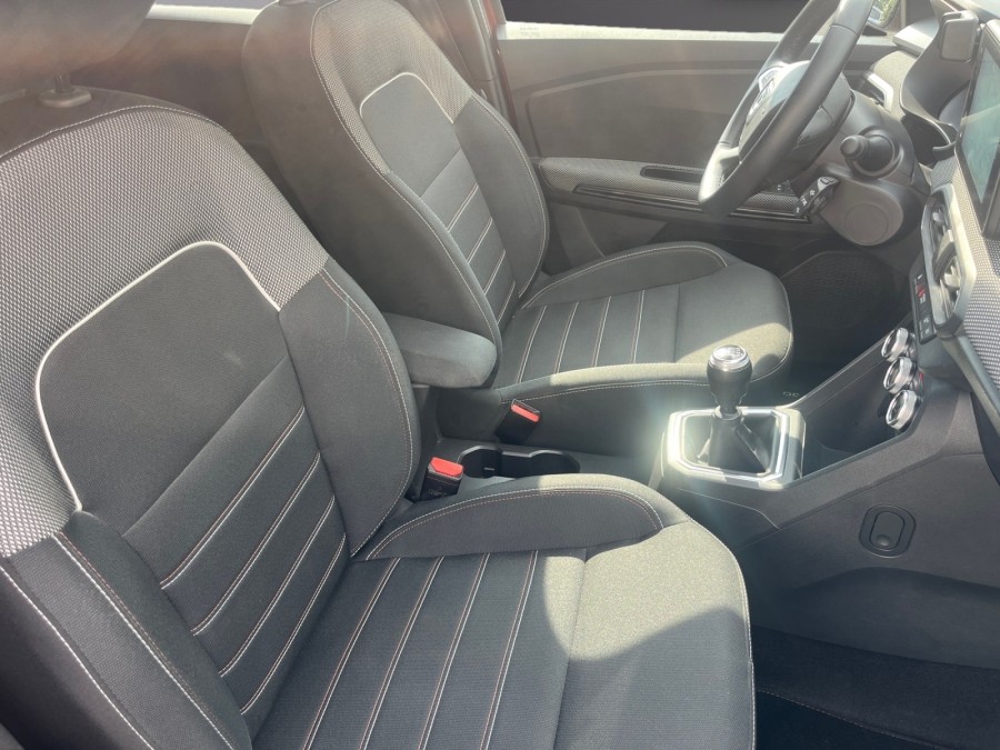 DACIA d'occasion JOGGER 1 ECO G 100 ESSENTIEL de 2022 Salon de