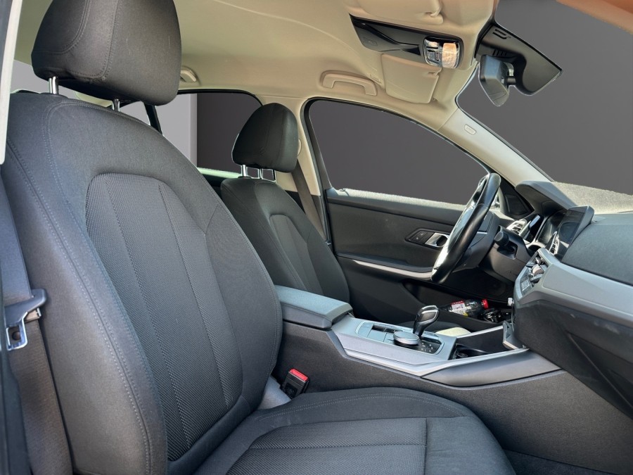 BMW d'occasion 330 2 E 292 HYBRIDE LOUNGE AUTO de 2021 Salon de
