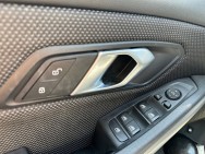 BMW d'occasion 330 2 E 292 HYBRIDE LOUNGE AUTO de 2021 Salon de