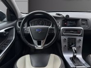 VOLVO d'occasion V60 D3 150ch Luxe Geartronic de 2018 Lyon St Priest