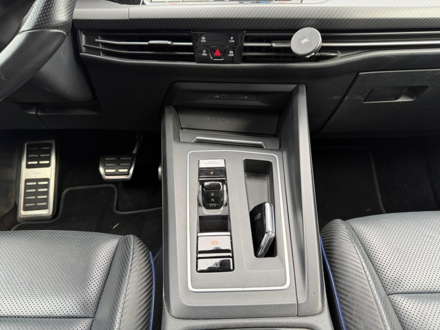 VOLKSWAGEN d'occasion GOLF VIII 2 TSI 320 R DSG AUTO de 2022 Besançon