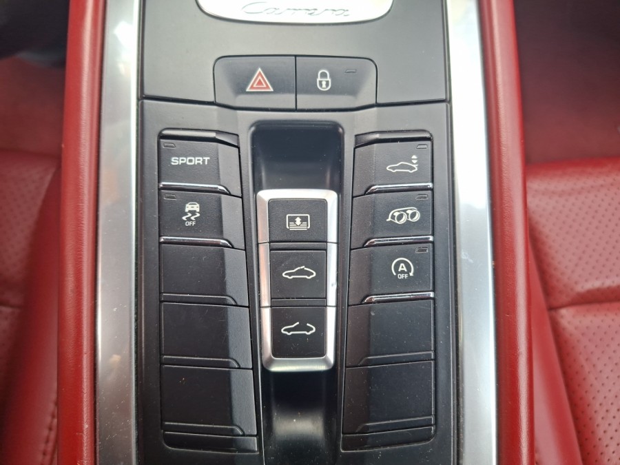 PORSCHE d'occasion 911 CARRERA 350 PDK de 2013 Montreuil (93)﻿