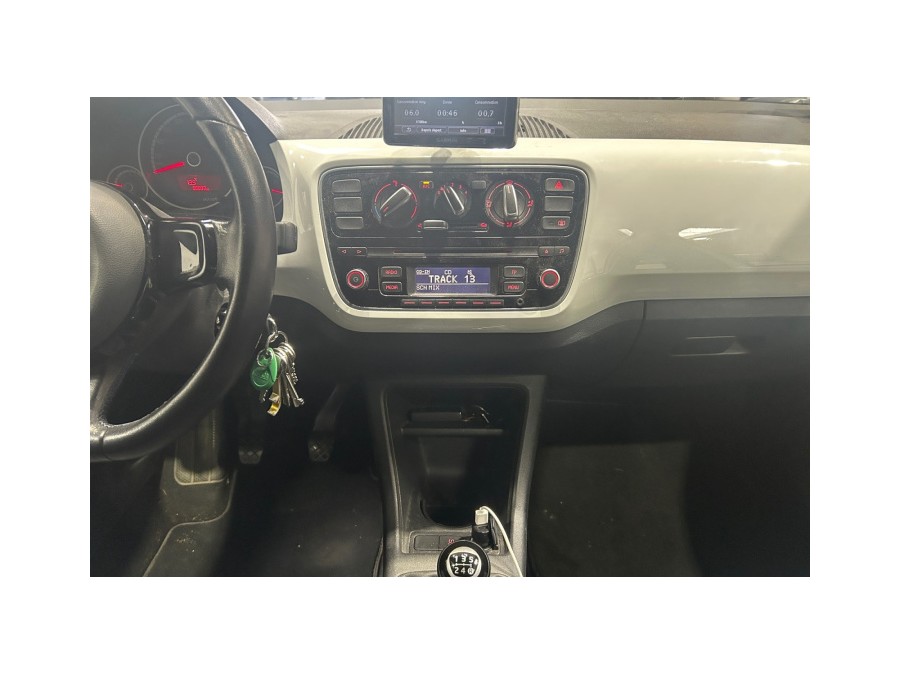 VOLKSWAGEN d'occasion UP! AAABCHYAFM5FM5CF0097MMVR0N1SVW61 de 2016