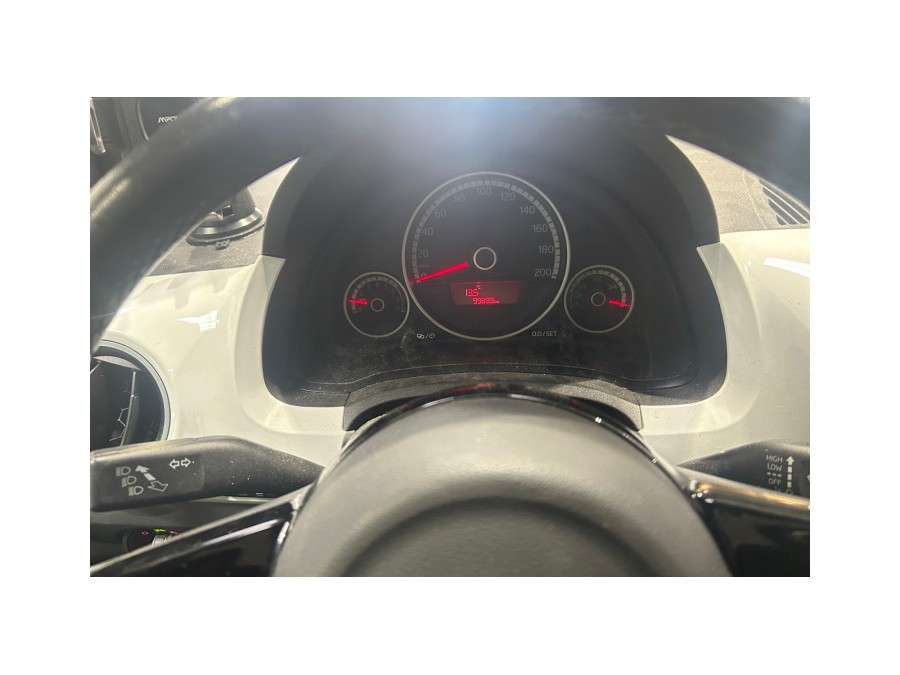 VOLKSWAGEN d'occasion UP! AAABCHYAFM5FM5CF0097MMVR0N1SVW61 de 2016