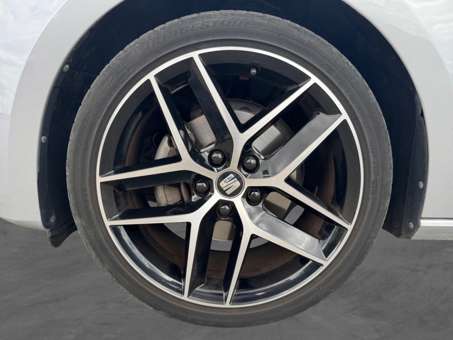 SEAT d'occasion LEON 1.5 TSI 150ch ACT FR DSG7 de 2019 Coeur