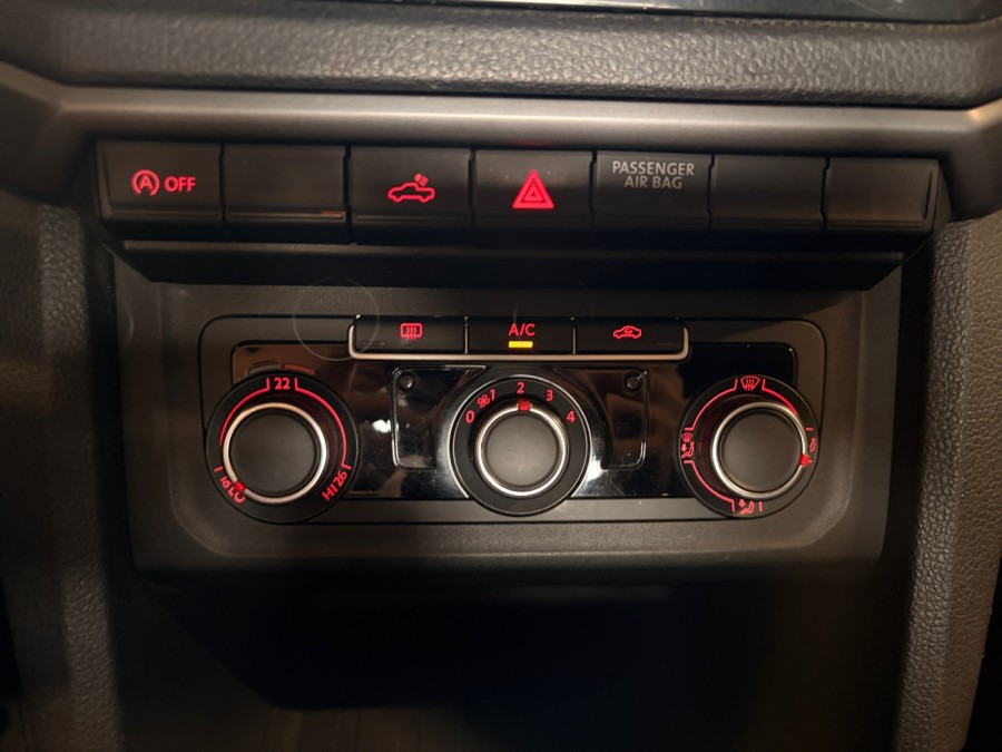 VOLKSWAGEN d'occasion AMAROK 2HDCDDXAX1VB2AM6292NBAS7MM5TVR261 de