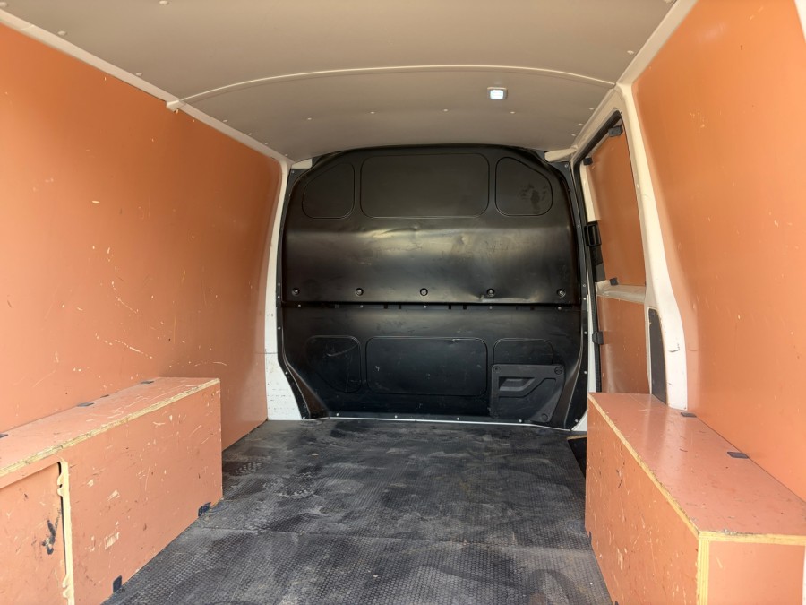 VOLKSWAGEN d'occasion TRANSPORTER 2.8T L1H1 2.0 TDI 110ch Business