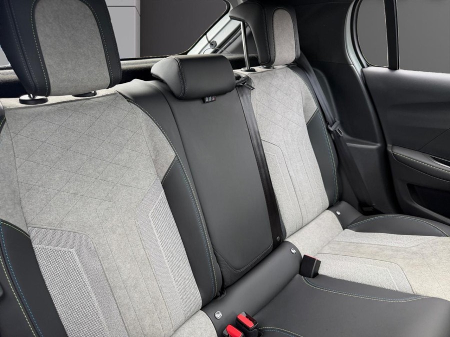 PEUGEOT d'occasion 208 E-208 136CV GT 100% ELECTRIQUE 50KWH de 2021