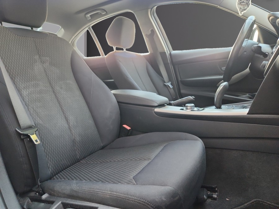 BMW d'occasion SERIE 3 316dA 116ch Lounge de 2015 Frejus (83)﻿
