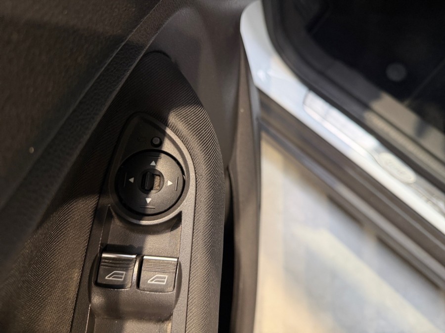 FORD d'occasion C-MAX II 1.0 ECOBOOST 125 S&S TITANIUM X de 2015 Le