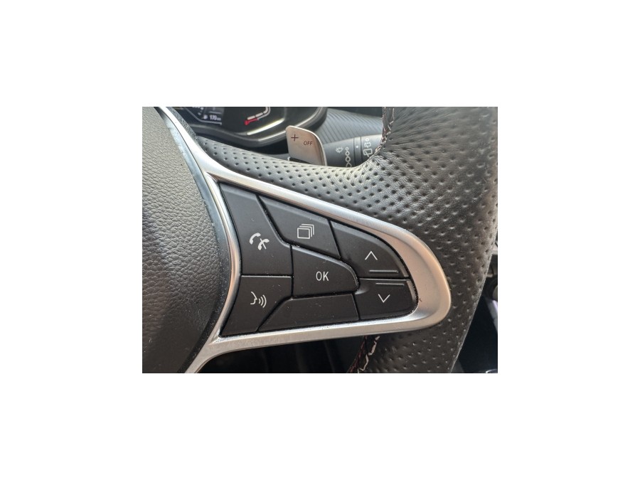 RENAULT d'occasion CLIO V 1.3 TCE 130 RS LINE EDC AUTO de 2019 Paris