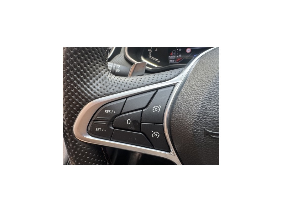 RENAULT d'occasion CLIO V 1.3 TCE 130 RS LINE EDC AUTO de 2019 Paris