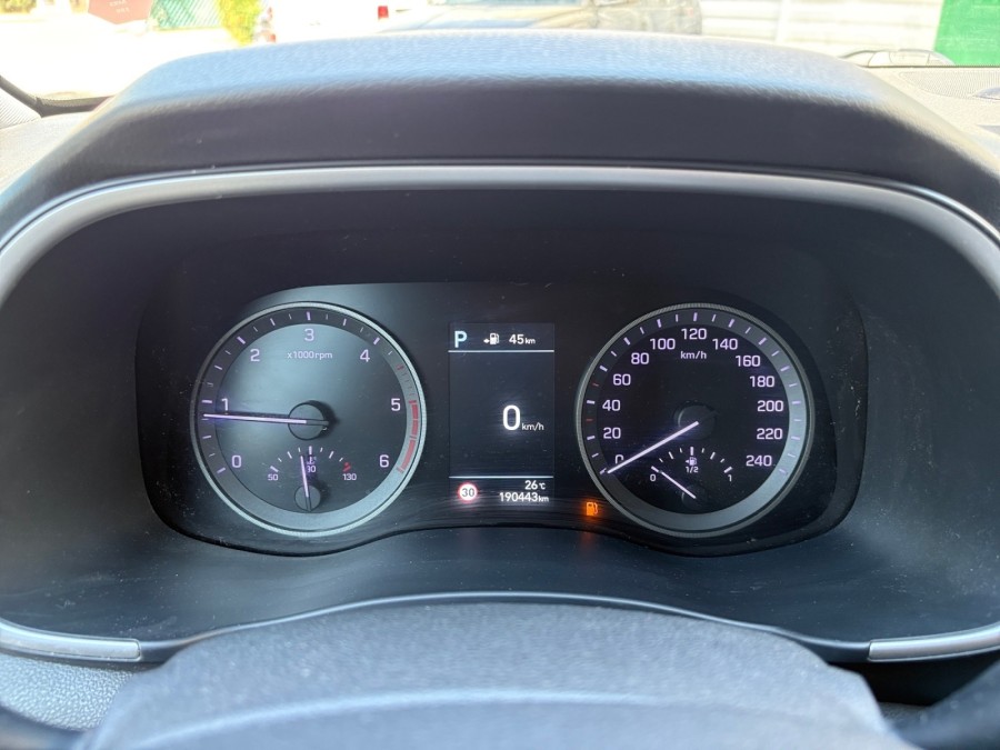 HYUNDAI d'occasion TUCSON 1.6 CRDI 136 EXECUTIVE DCT de 2019 Salon de
