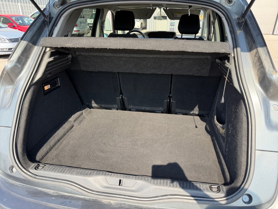 CITROEN d'occasion C4 1.6 BLUE HDI 120 FEEL de 2016 Beaune (21)﻿