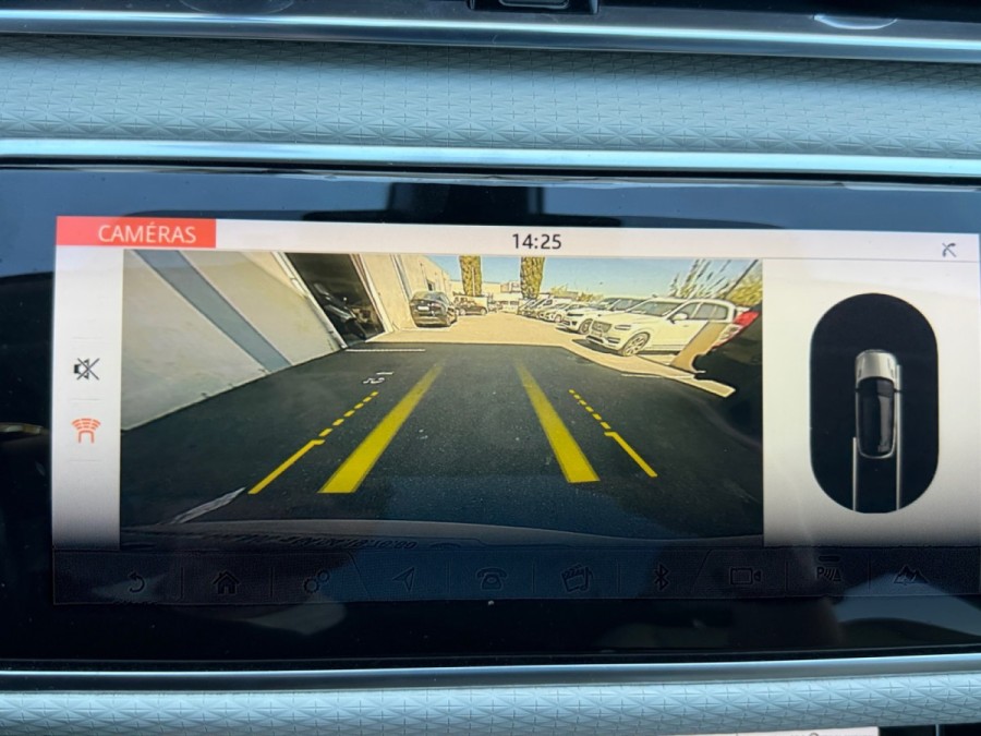 LAND ROVER d'occasion VELAR 2.0 D 240 AWD de 2018 Marignane (13)﻿