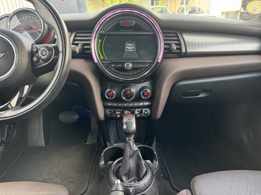 MINI d'occasion MINI Cooper SD 170ch Seven BVAS de 2017 Troyes (10)﻿