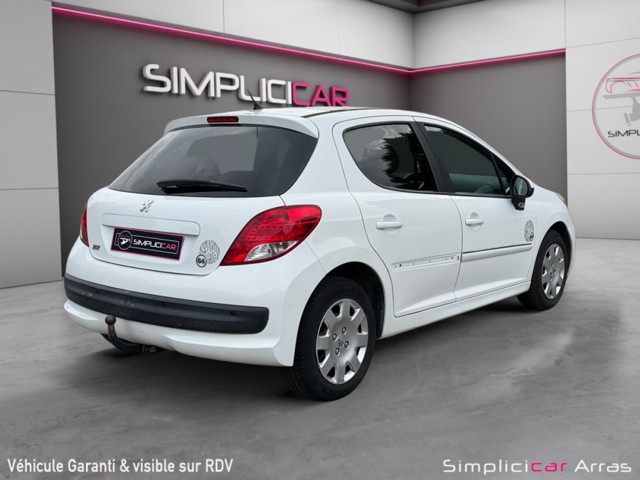 PEUGEOT d'occasion 207 1.6 HDi92 FAP Série 64 5p de 2011 Arras (62)﻿