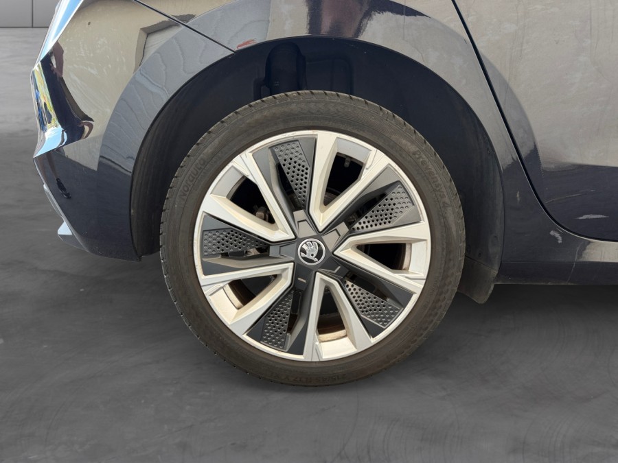 SKODA d'occasion FABIA SEDAN 1.9 TDI 100 CONFORT de 2022 Marignane