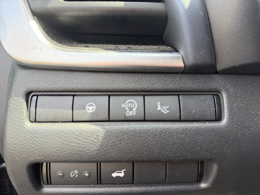 NISSAN d'occasion QASHQAI 1.3 MILD HYBRID 140 BUSINESS EDITION de