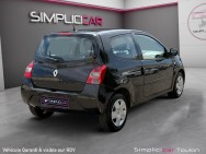 RENAULT d'occasion TWINGO II 1.2 16V 75 de 2009 Toulon Est (83)﻿